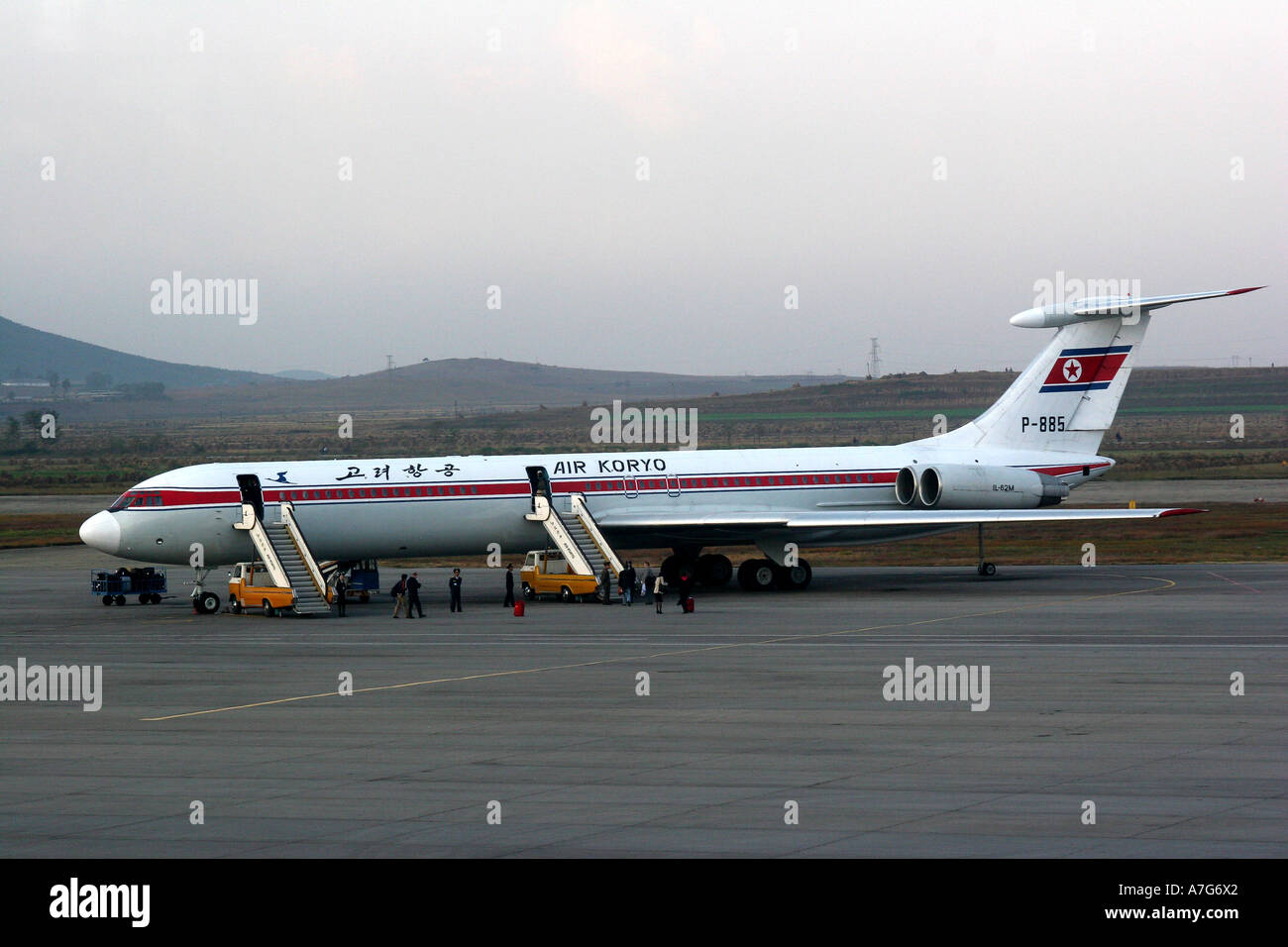 ein Air Koryo-Flugzeug auf dem Rollfeld in Pyongyang Airport North korea Stockfoto