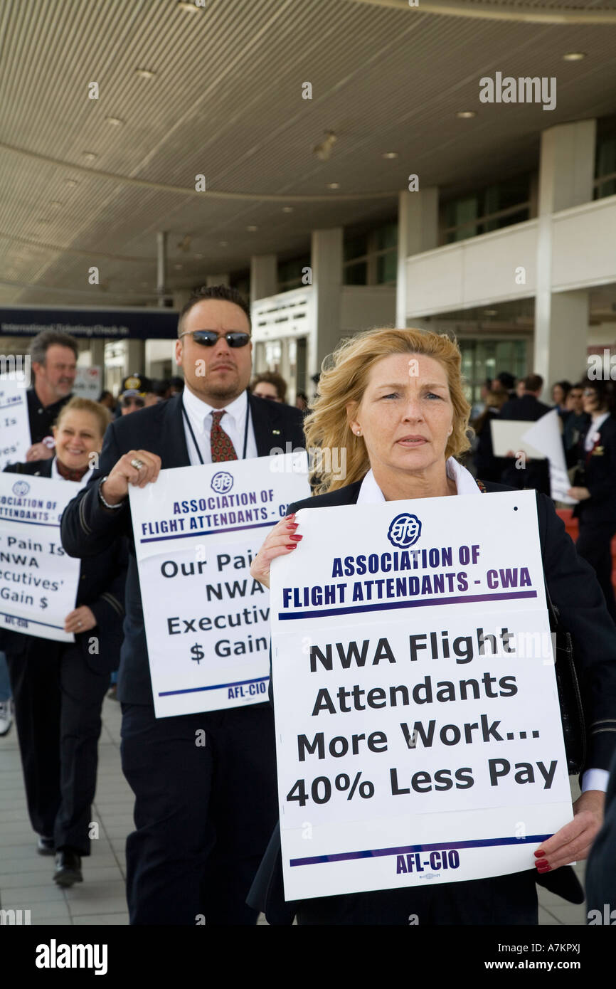 Airline Arbeiter protestieren Executive Boni Stockfoto