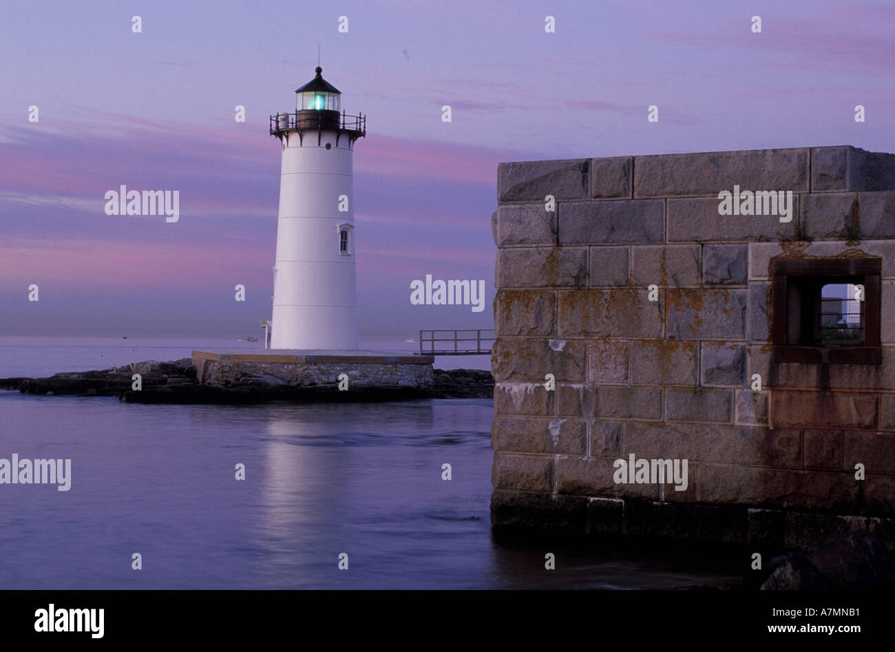 Nordamerika, USA, NH, Fort Verfassung, staatliche historische Stätte. Portsmouth Hafen Leuchtturm. Stockfoto