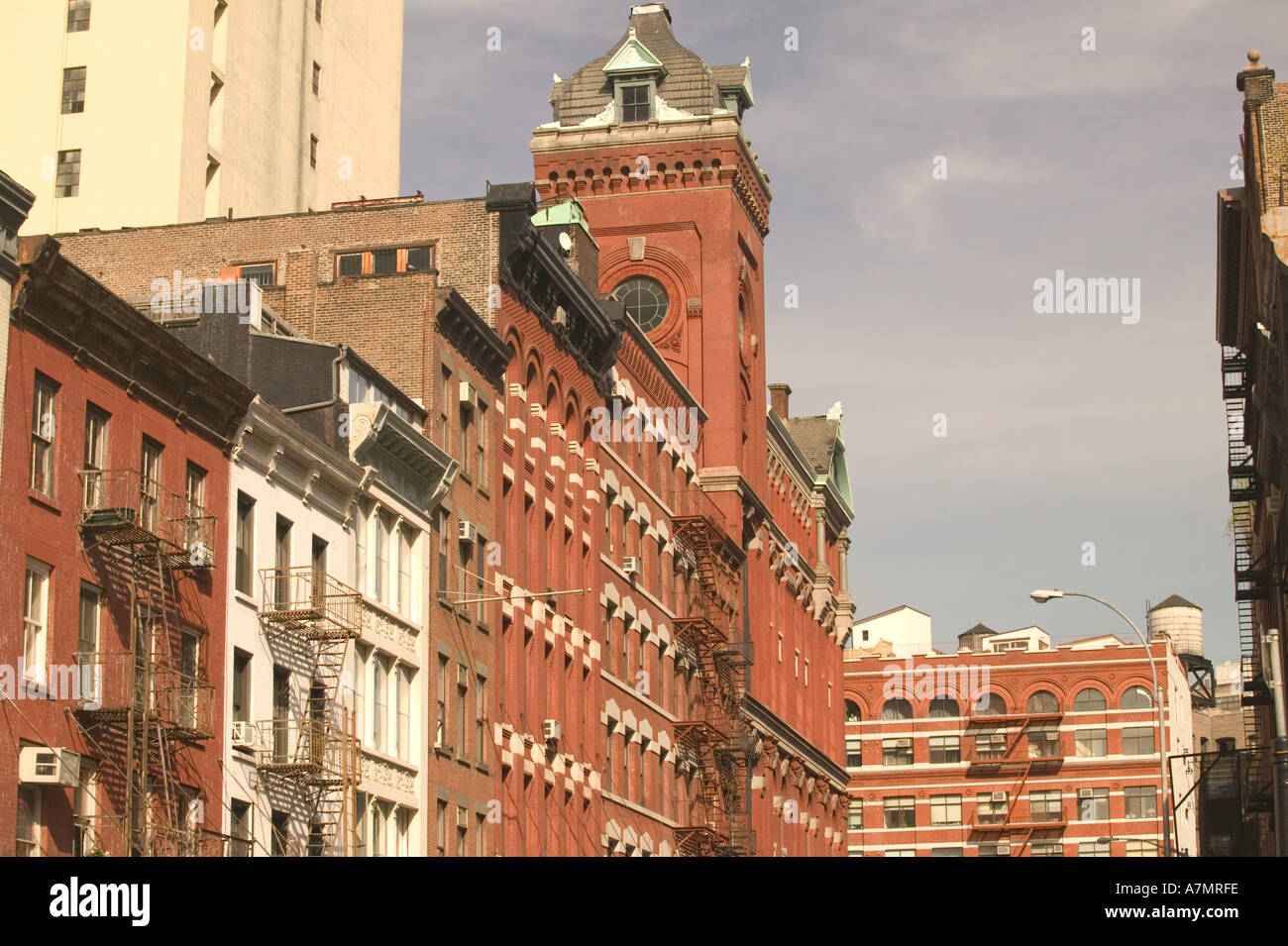 USA, New York, New York City, Manhattan. Tribeca, Loft-Gebäude & New York Mercantile Exchange Building Harrison Street Stockfoto