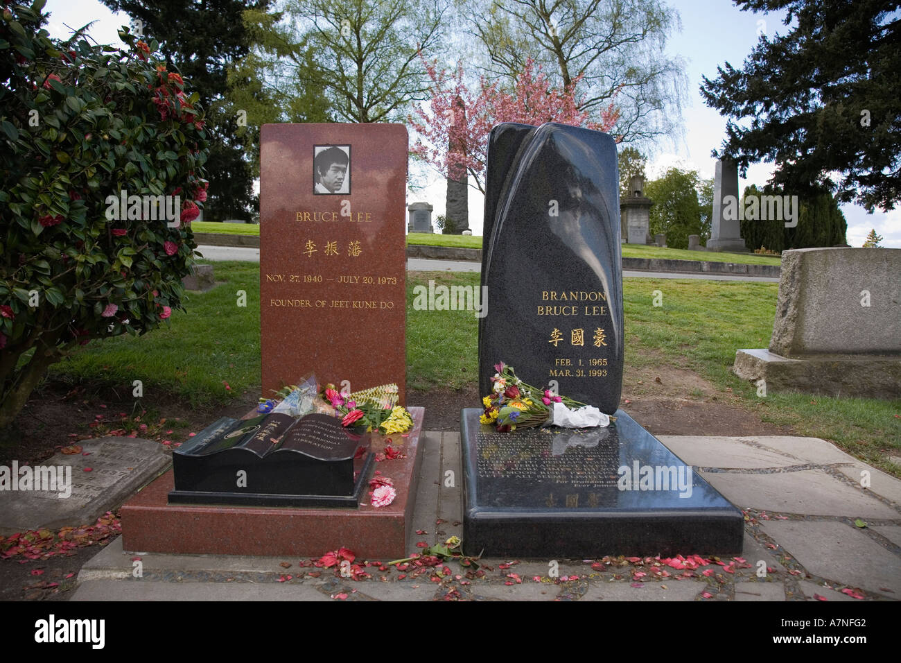 Brandon und Bruce Lee Gräber in Lakeview Friedhof Seattle, Washington Stockfoto