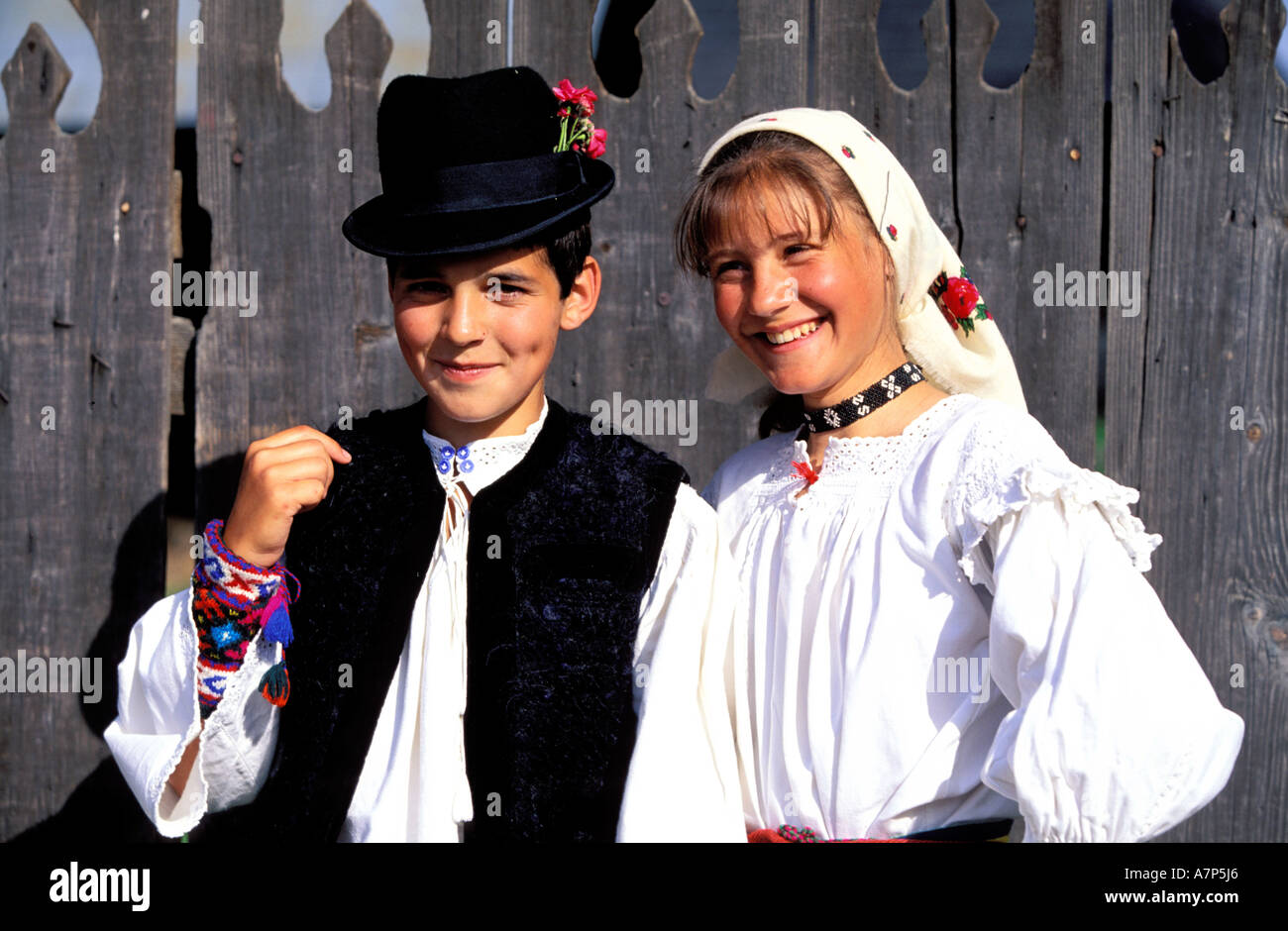 Rumänien, Karpaten Berge, Maramures Region, Trachten Stockfoto