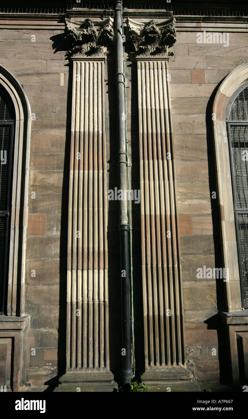 Klassische Musik kannelierten korinthische Pilastern an Saint Anns Kirche Manchester UK Stockfoto