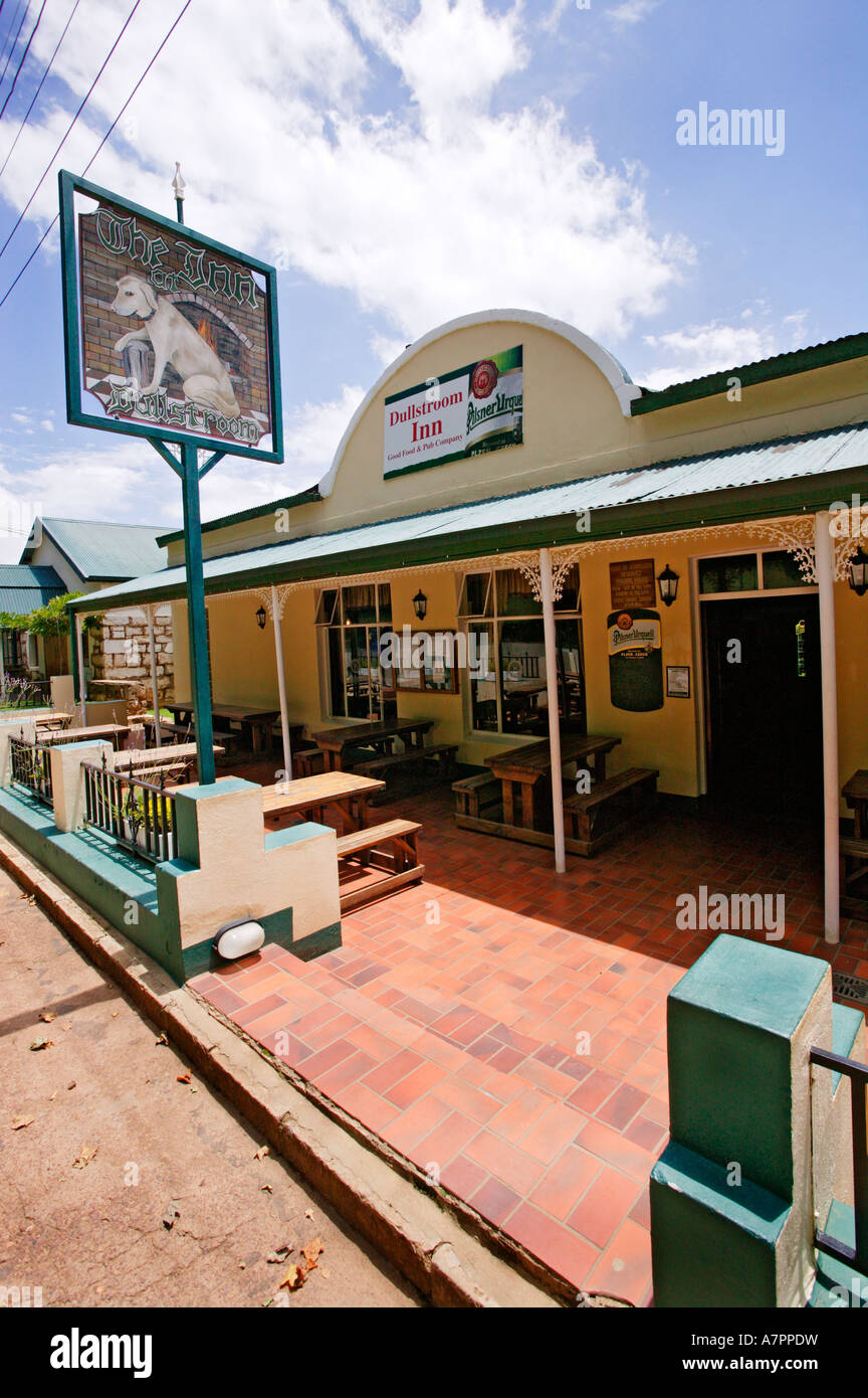 Das Dullstroom Gasthaus ein beliebter Treffpunkt für Touristen und einheimische Dullstroom Mpumalanga Südafrika Stockfoto