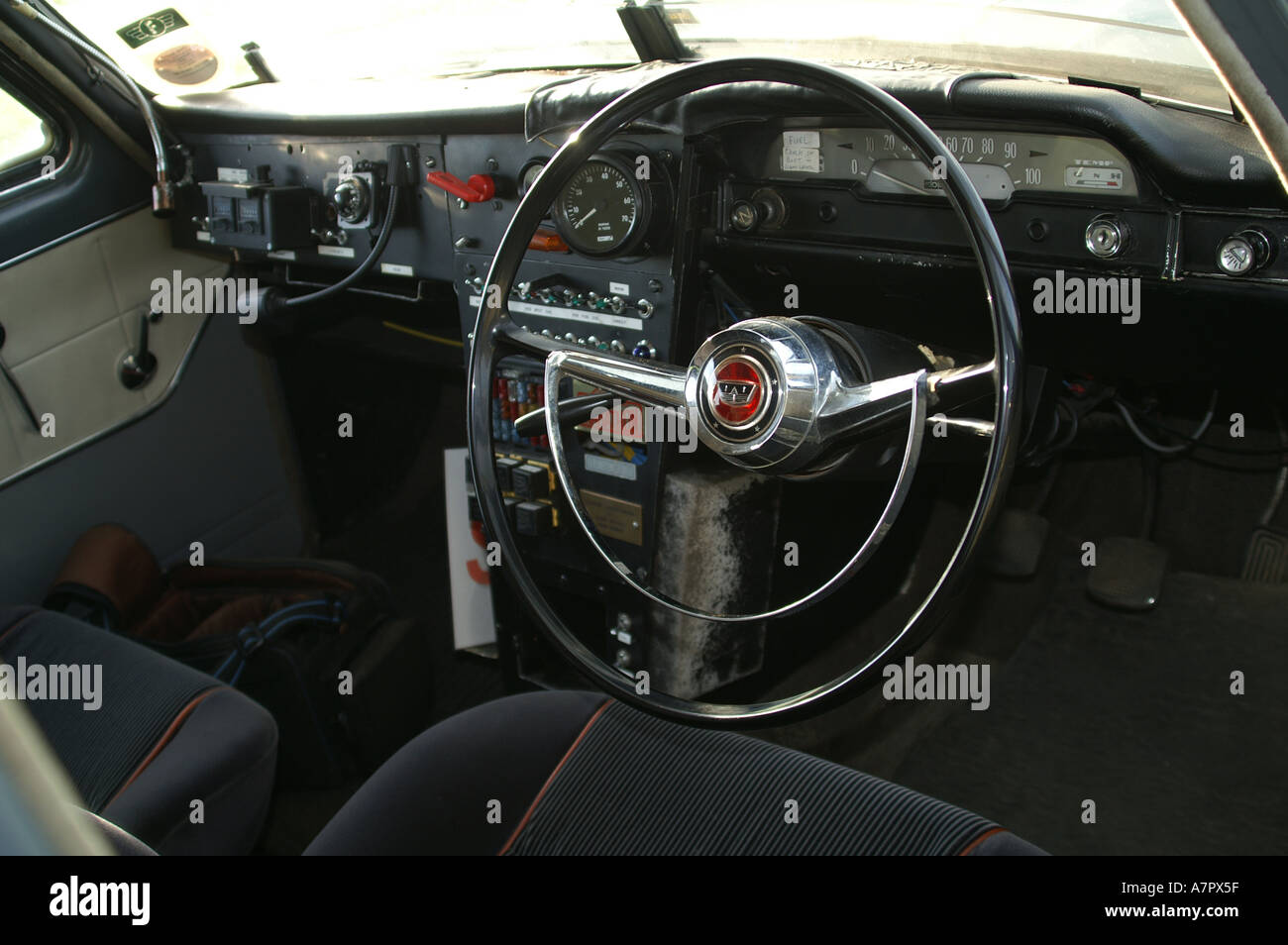 Ford Zephyr Zodiac Mark 2 1960 Interieur Stockfotografie - Alamy