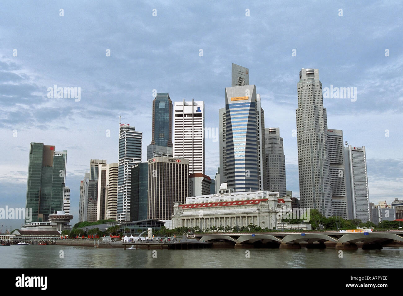 Blick auf die Hochhäuser in Central Business District (CBD). Singapur. Stockfoto