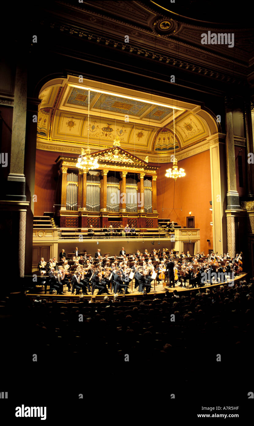 Tschechien, Prag, das Rudolfinum Konzerthalle und der Tschechischen Philharmonie Stockfoto