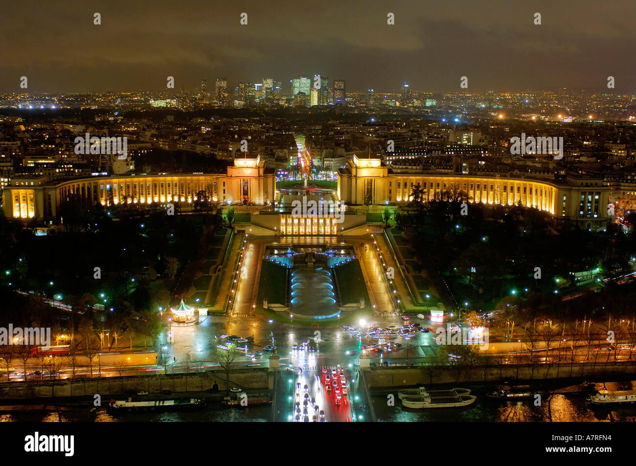 Frankreich, Paris, Trocadero und der Verteidigung-Bezirk im Hintergrund Stockfoto