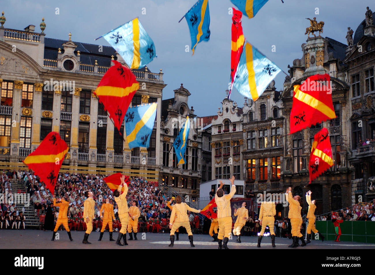 Belgien, Brüssel, der Ommegang (Spaziergang im flämischen Wörter)-Festival auf dem Marktplatz (Grote Markt) Stockfoto