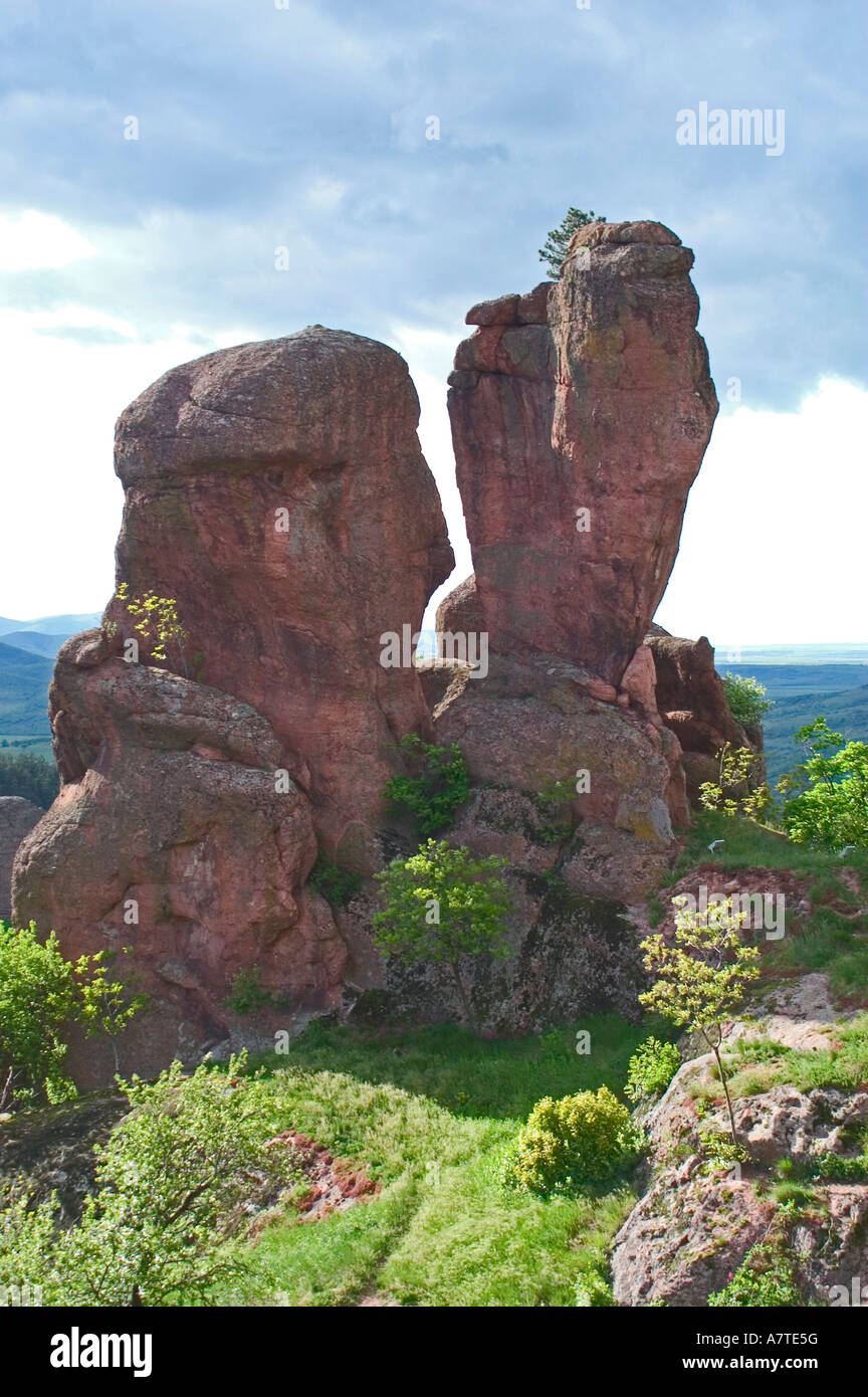 Felsformationen am Hügel, Belogradchik, Vidin, Rumänien Stockfoto