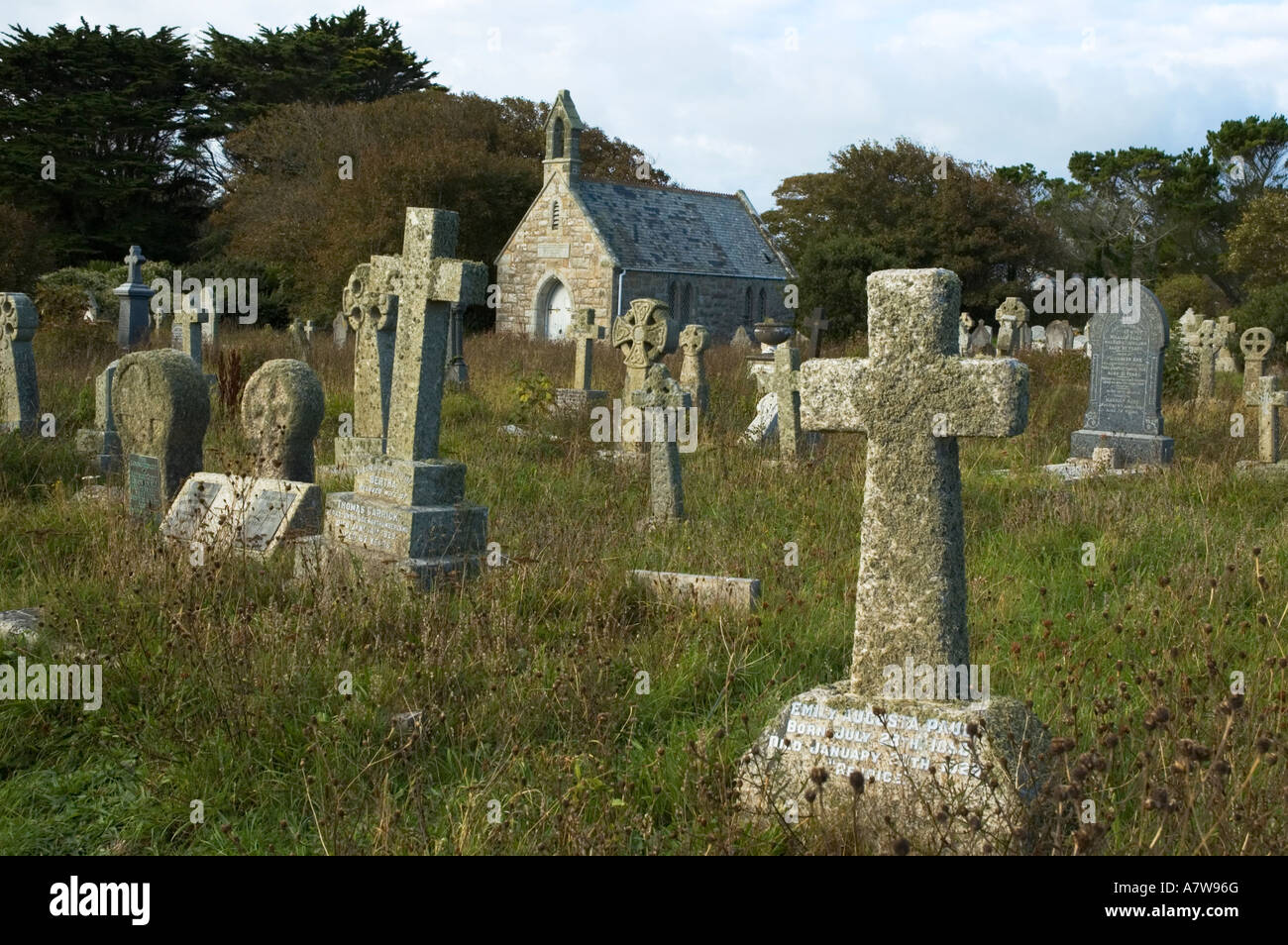 die kleine private Kapelle auf dem Friedhof an der Kirche St, Euny in Lelant, Cornwall, england Stockfoto