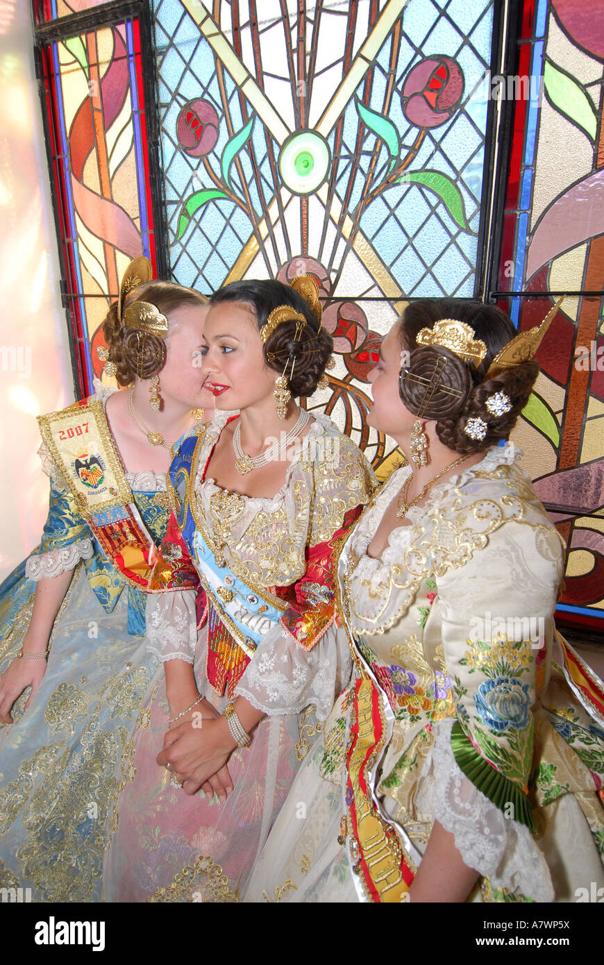 Las Fallas Valencia Las Fallas Feiertage und feste Stockfotografie Alamy