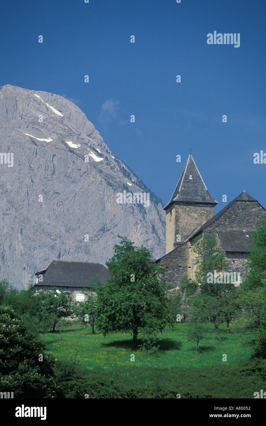 Baskenland Frankreich Pyrenäen Dorf von Lescun in der Nähe von Route de Somport Stockfoto