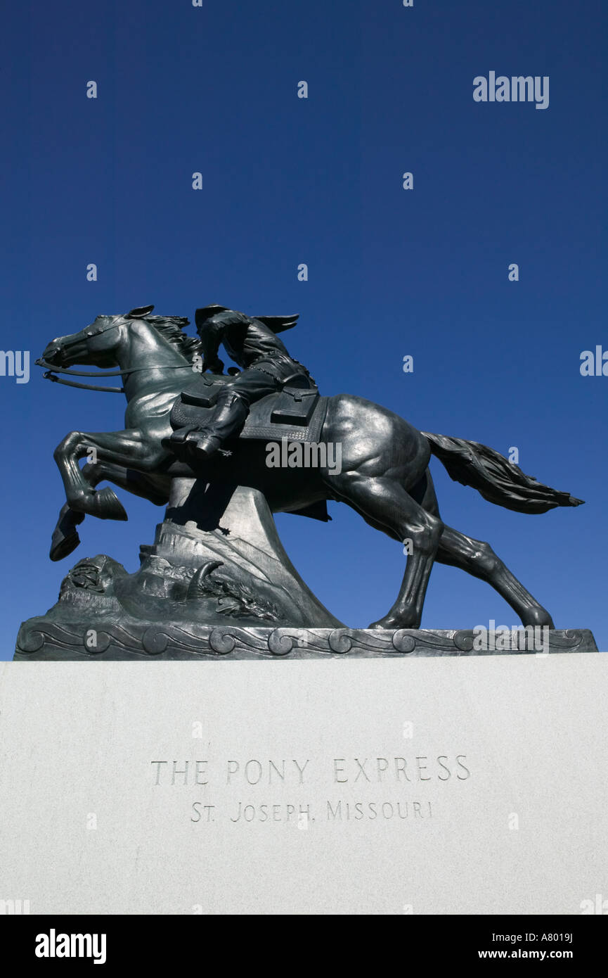 USA, Missouri, St. Joseph, Pony-Express Denkmal zum Gedenken an das erste Pony-Express-Nachrichtendienst Stockfoto