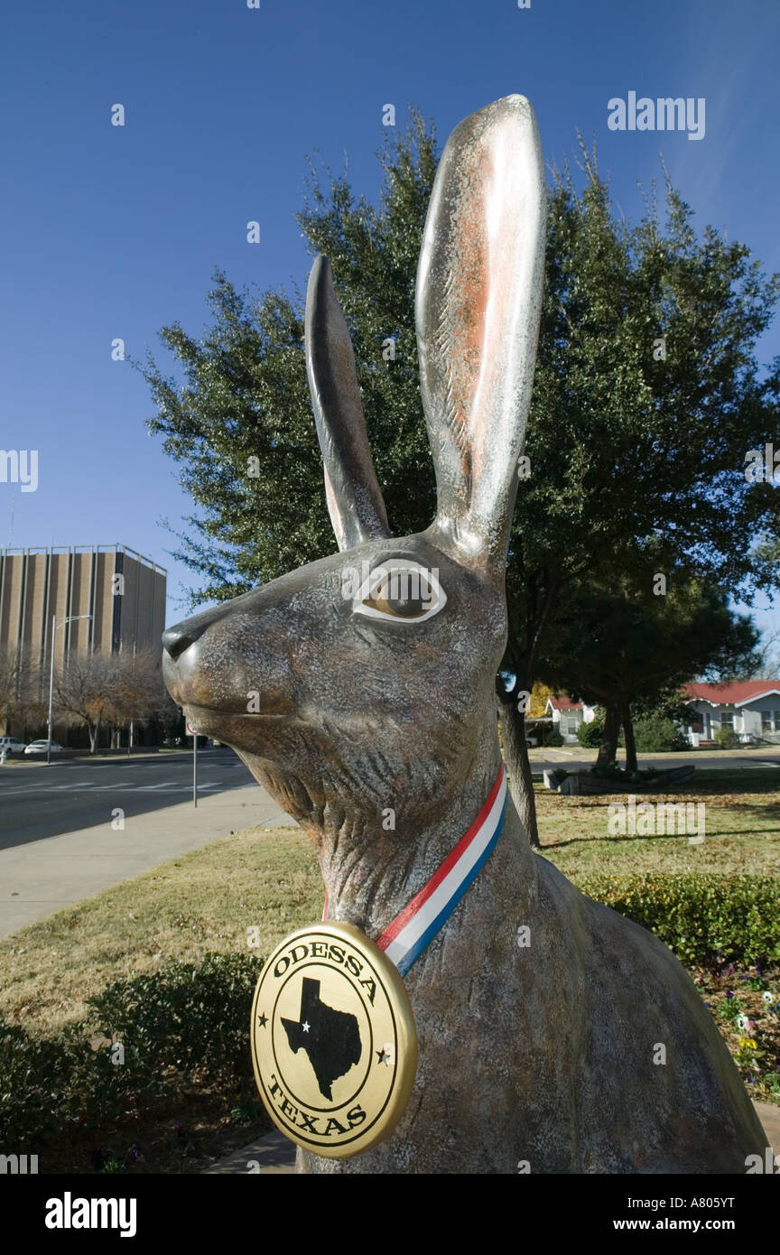 USA, TEXAS, Odessa: Weltweit größte Jackrabbit Statue (b.1932) Stockfoto