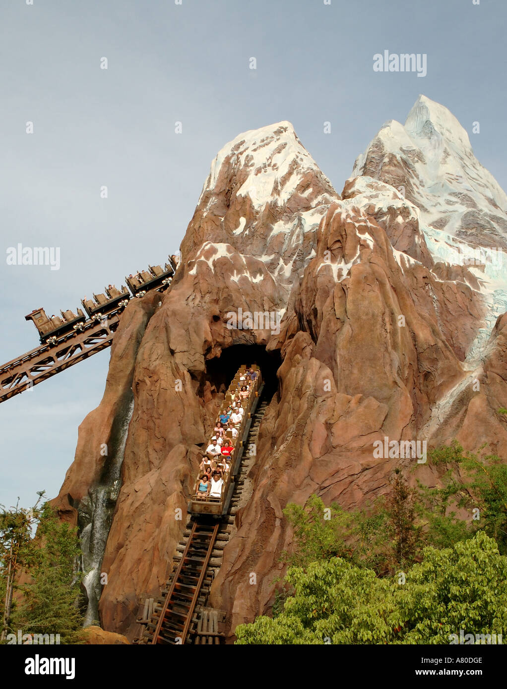 Walt Disney World Expedition Everest Berg-und Talfahrt Stockfoto