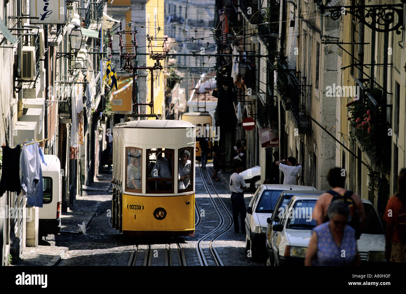 Estramadura Provinz, Lissabon, Portugal, Barrio Alto Viertel, Elevador da Bica (Straßenbahn) Stockfoto