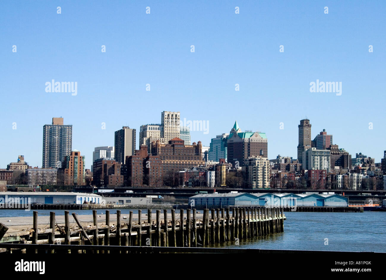 Ansicht nach Brooklyn von New York City in South Street Seaport Stockfoto