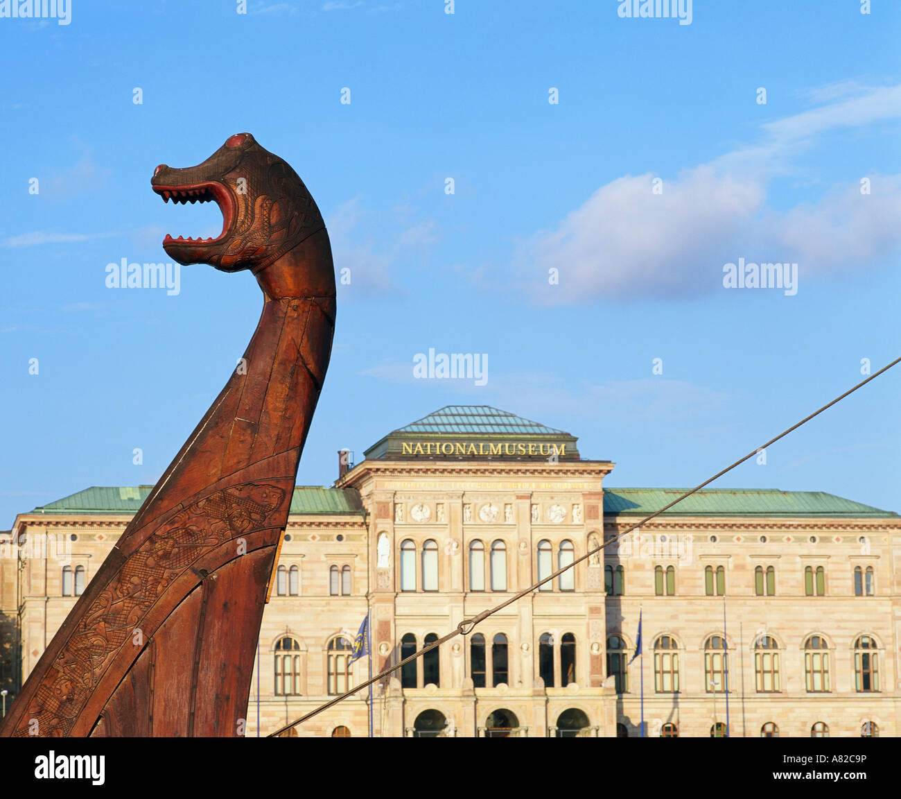 Teil des Wikinger-Schiff vor Nationalmuseum Stockholms, Schweden. Stockfoto