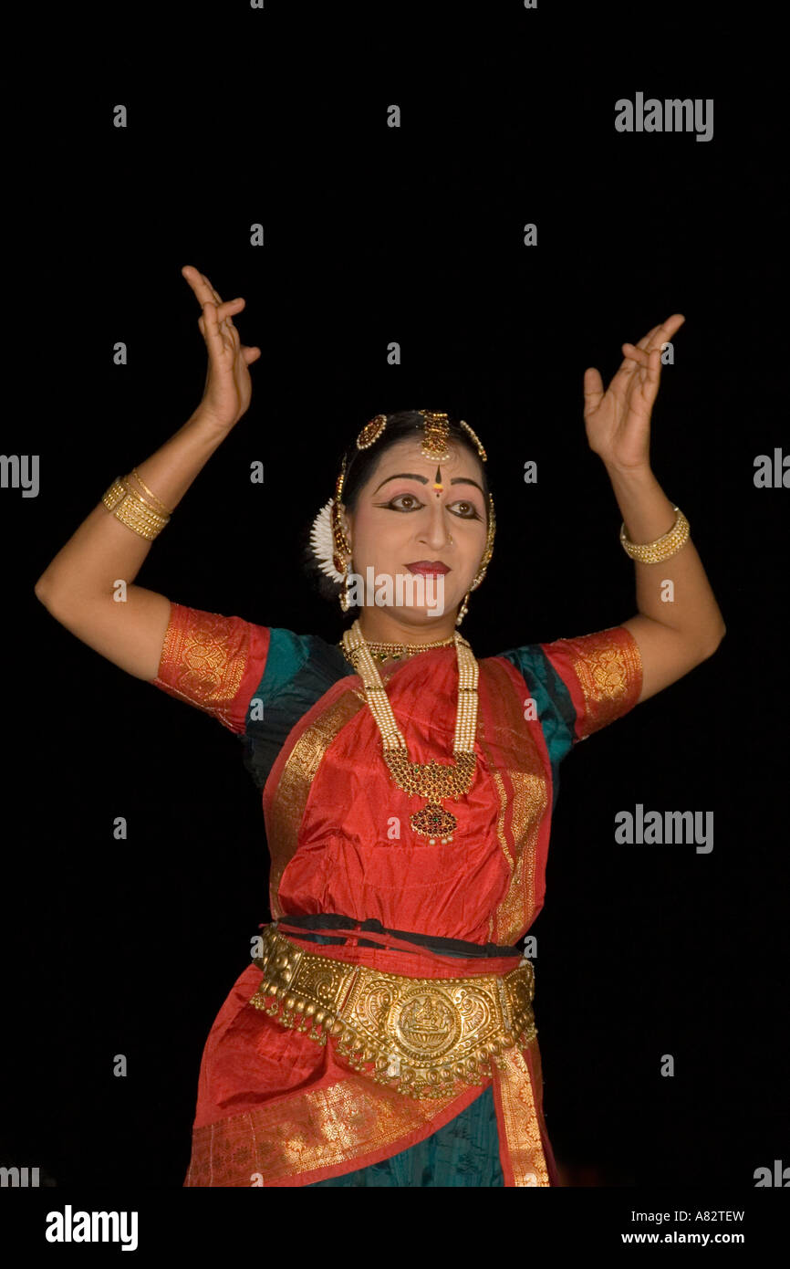 Indien Kerala Kumarakom Backwaters Taj Garden Retreat Hotel Tanz-performance Stockfoto