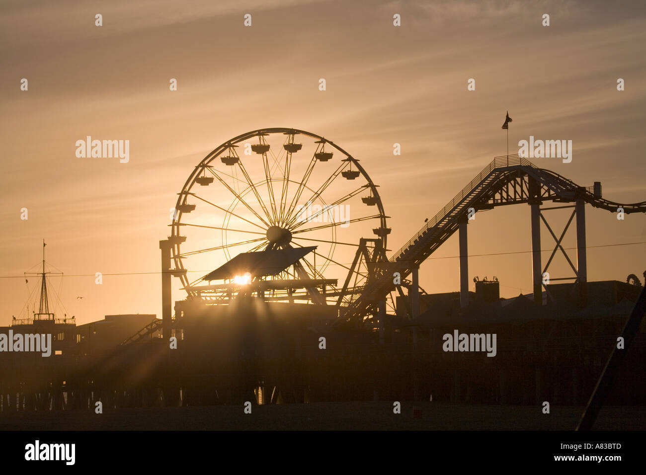 Ferris Wheel Pacific Park Vergnügungspark Santa Monica Los Angeles County California Vereinigten Staaten von Amerika Stockfoto