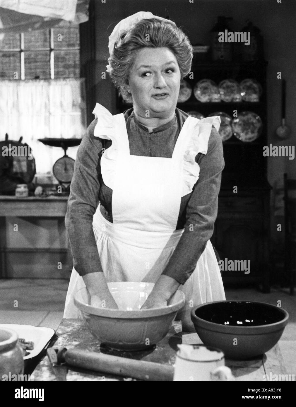 CARRY ON Lachen 1975 UK TV Serie basiert auf der Carry On-Filme - siehe Beschreibung unten Stockfoto