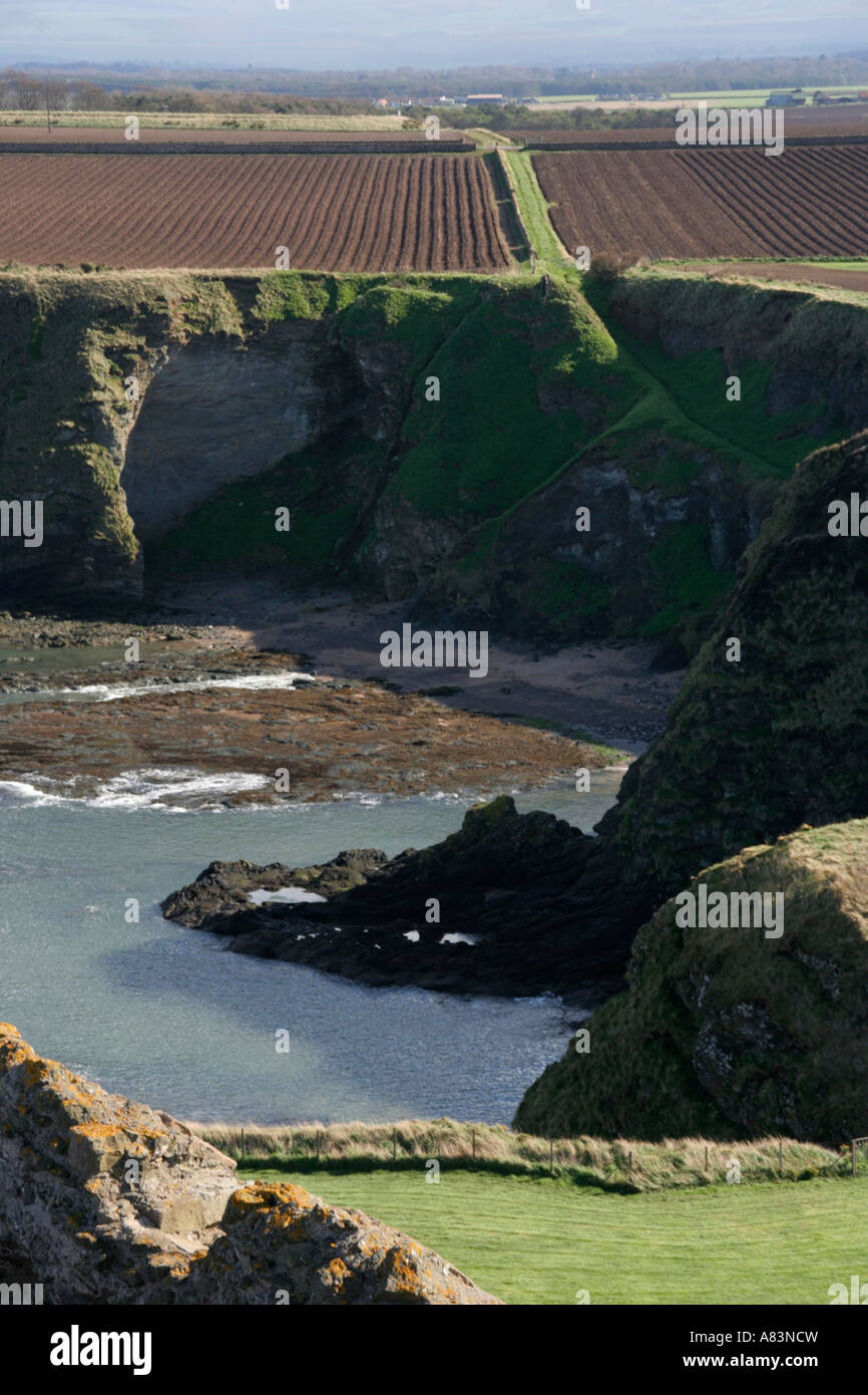 Ansicht von Tantallon Castle North Berwick Küste Buchten und Strände Schottland uk gb Stockfoto