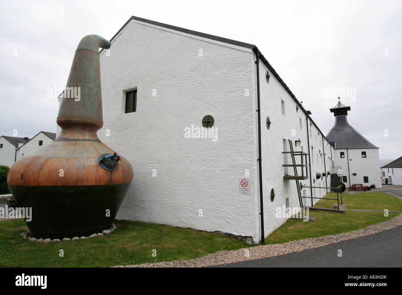 Ardbeg Scotch Whisky Brennerei in der Nähe von Port Ellen Isle of Islay Argyll und Bute Schottland Stockfoto