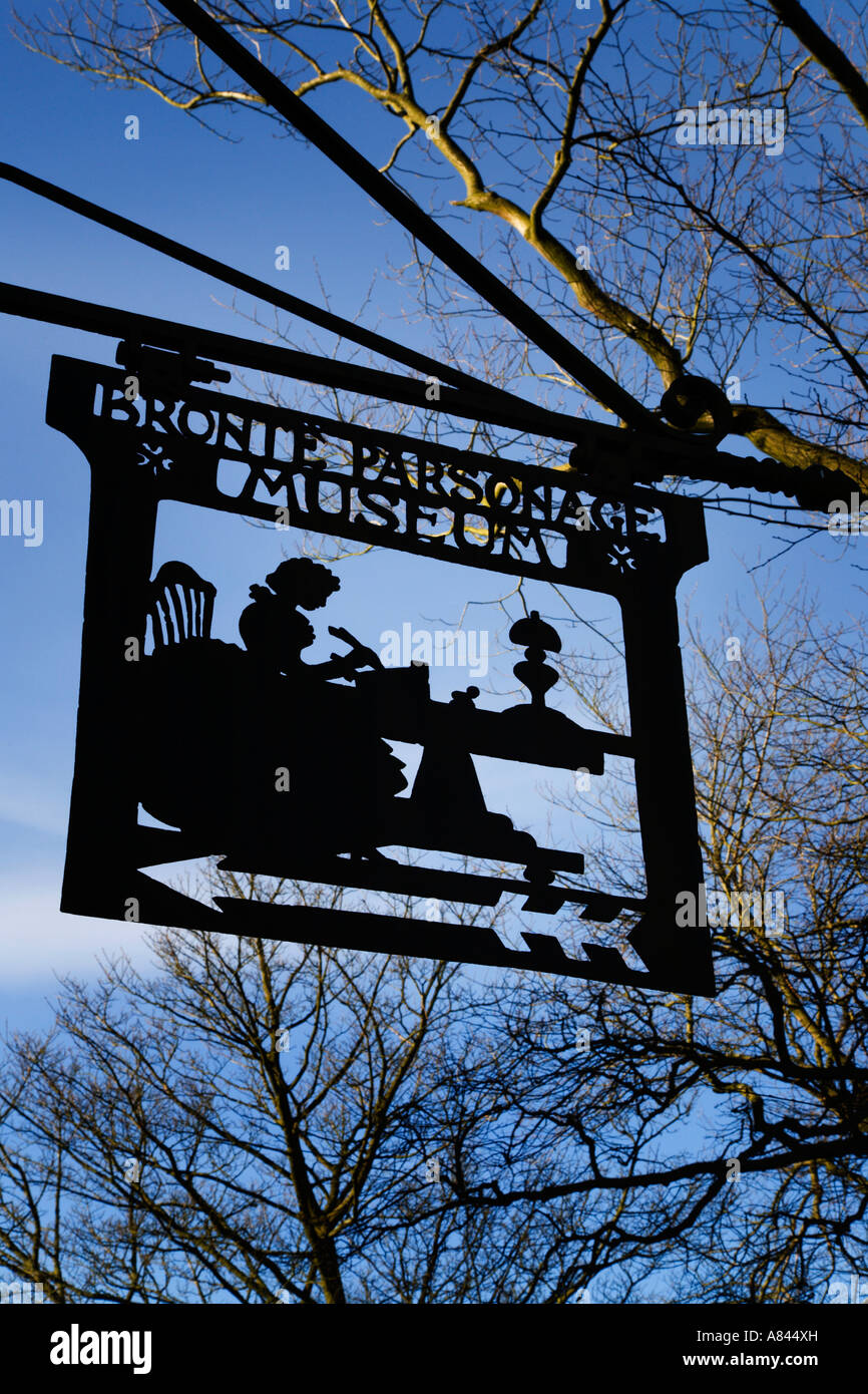 Schild an der Bronte Parsonage Museum in Haworth West Yorkshire England Stockfoto
