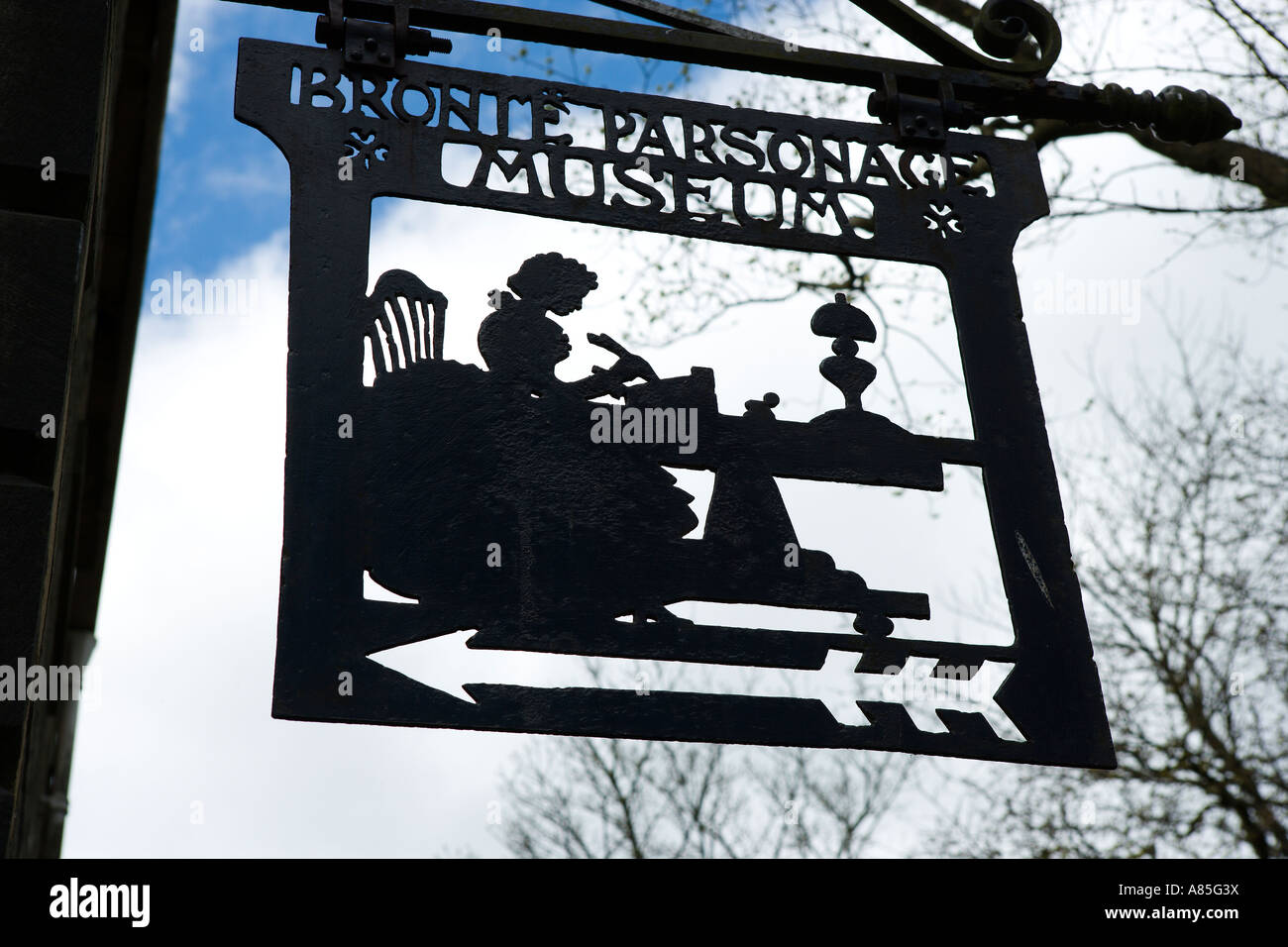 Melden Sie außen Bronte Parsonage Museum, Haworth, West Yorkshire, England, UK Stockfoto