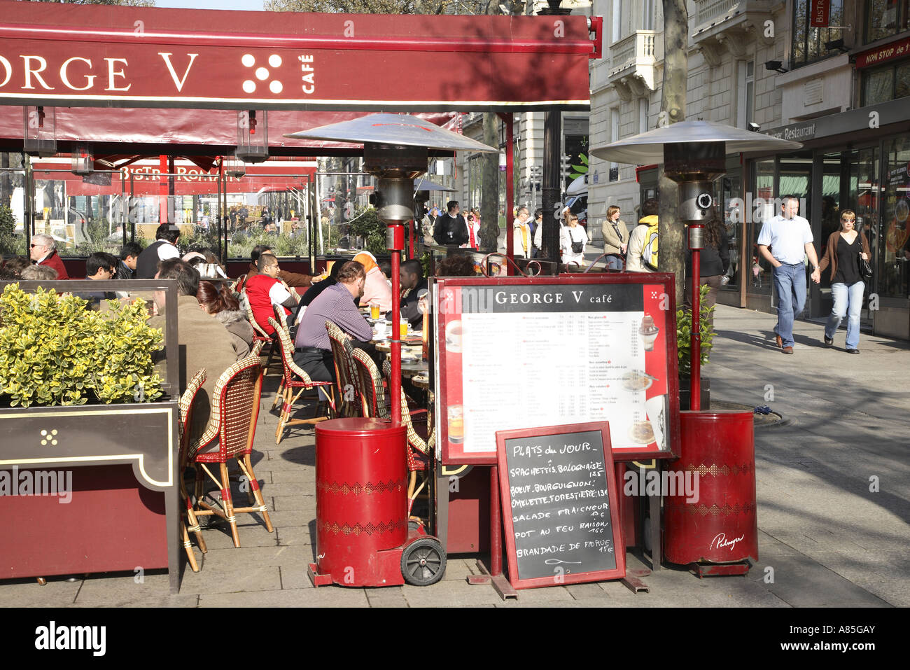 George V Restaurant auf Champs Elysees, Paris, Frankreich Stockfoto