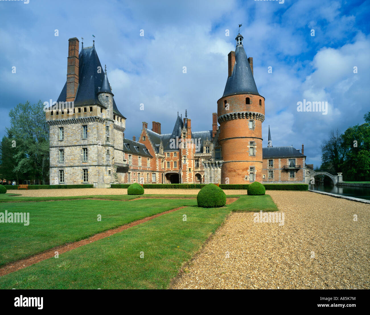 SCHLOSS MAINTENON SCHLOSS LOIRE-TAL-FRANKREICH Stockfoto