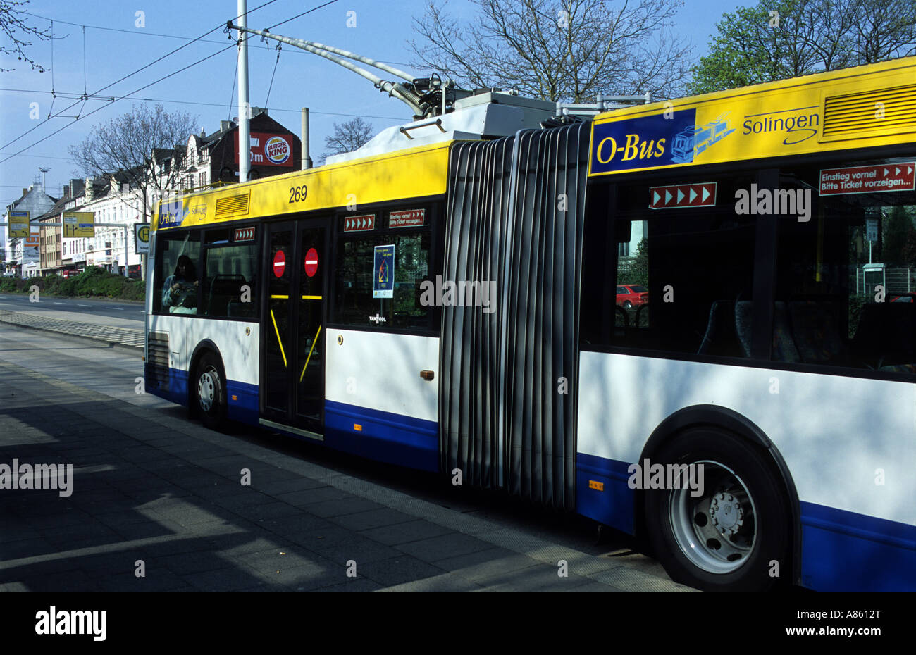 Bendy Bus Electric Trolleybus Stockfotos und -bilder Kaufen - Alamy