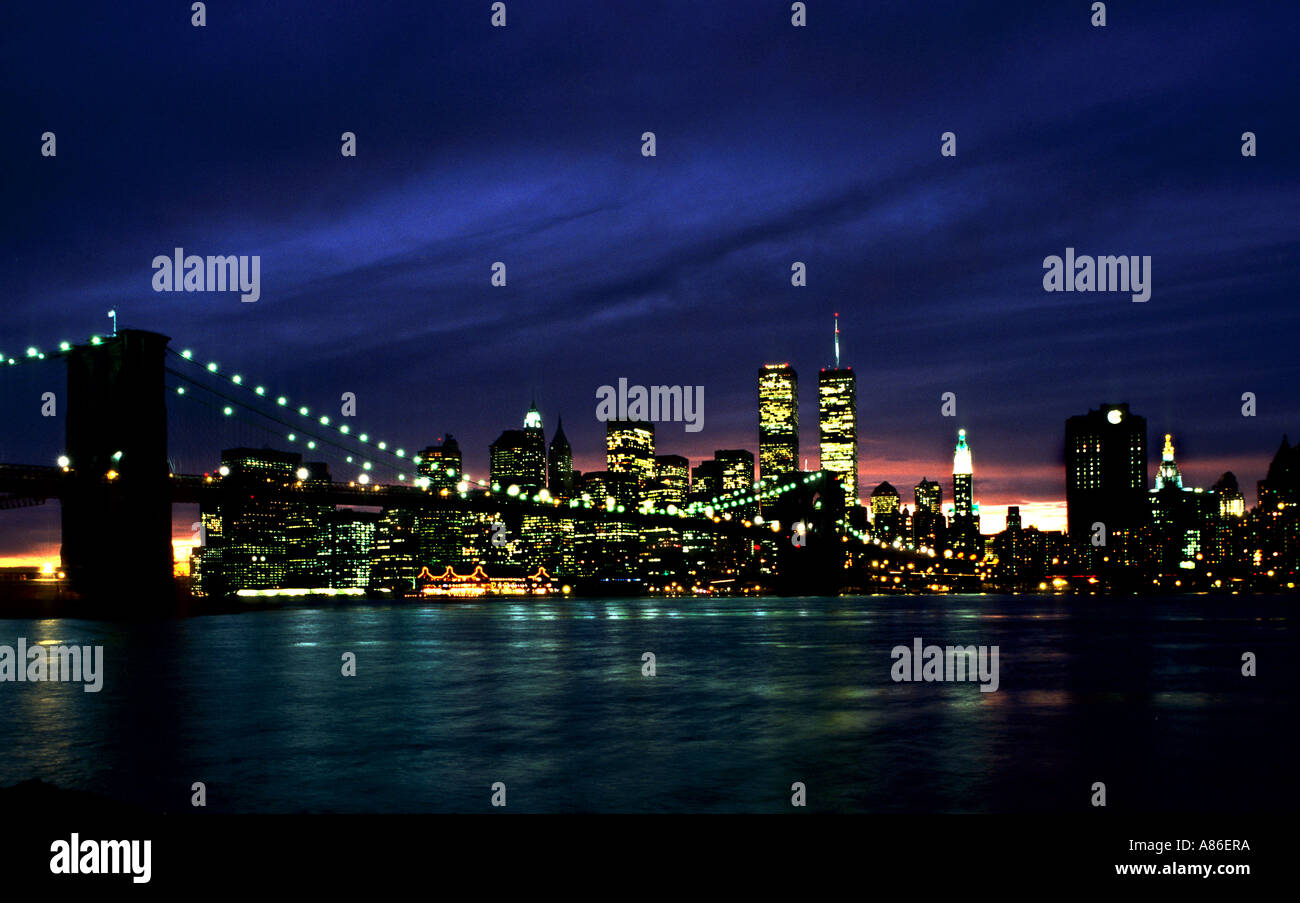 New York Manhattan Sky Line Sonnenuntergang Abend Hudson Night Stockfoto