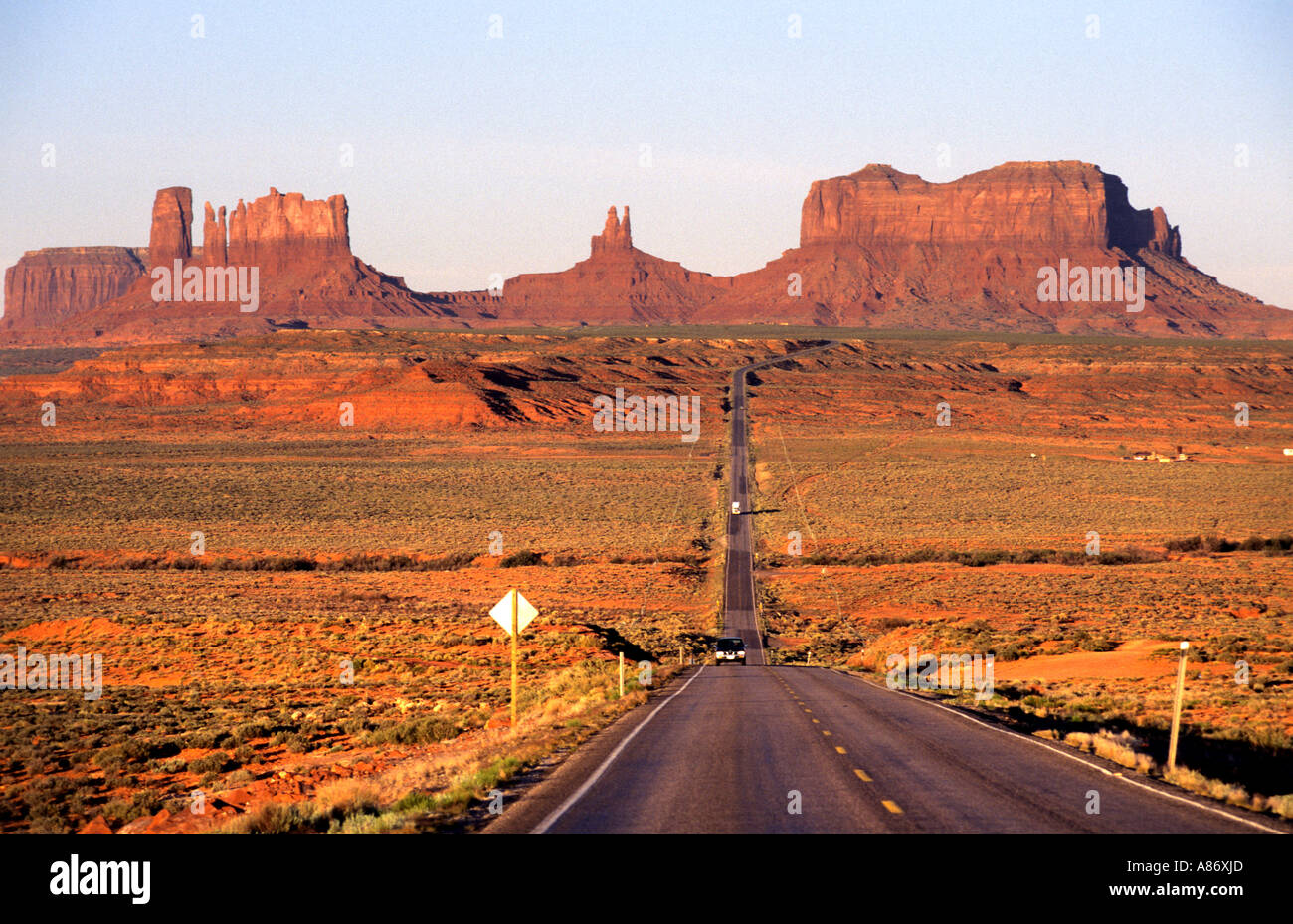 Straße Monument Valley Utah Navajo-Indianern, die roten Berge Stockfoto