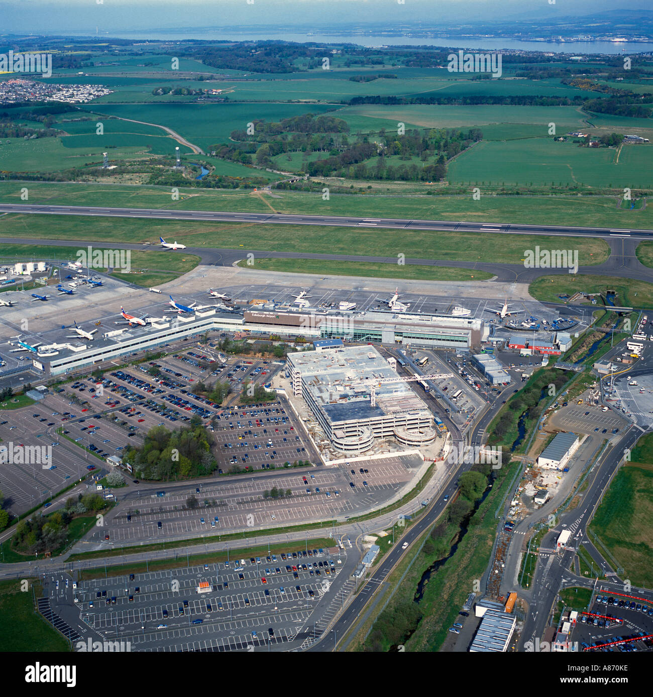 Aerial edinburgh airport Fotos und Bildmaterial in hoher Auflösung