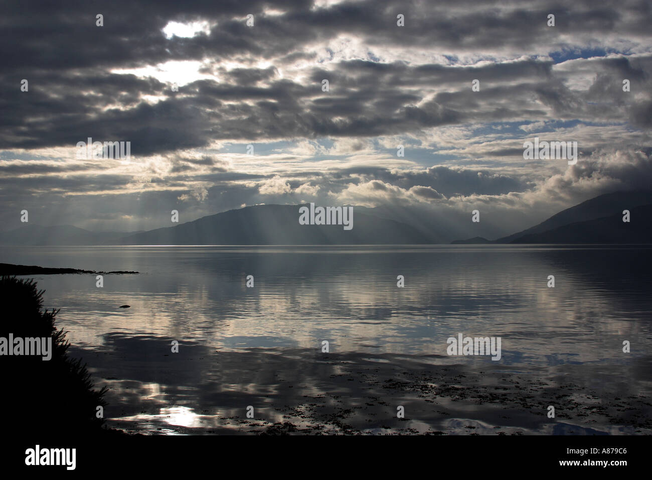 Morgenlicht Loch Leven Stockfoto