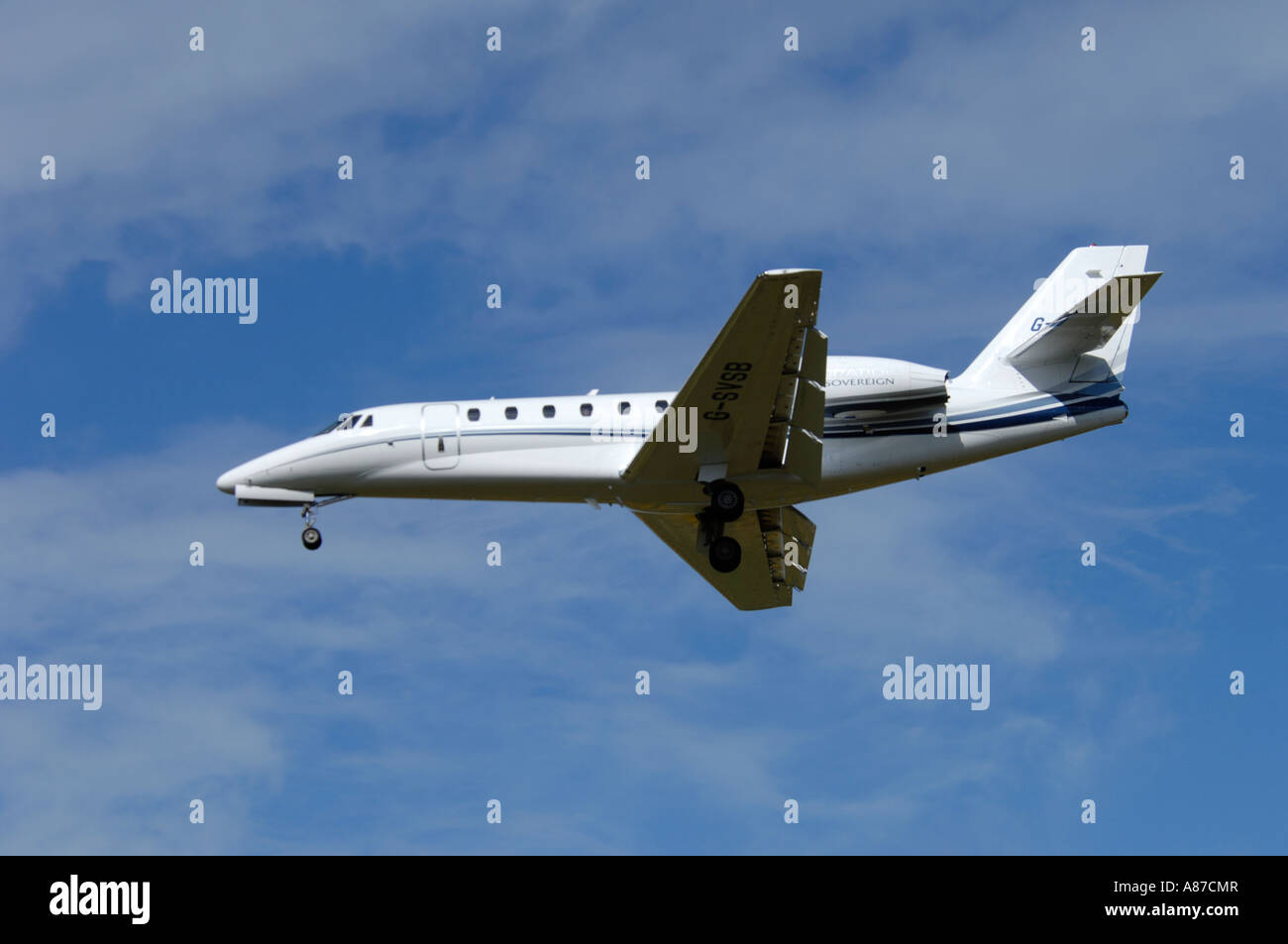 Citation Sovereign, Executive Twin Engined Jet.Approaching Inverness Flugplatz Schottland, Vereinigtes Königreich Stockfoto
