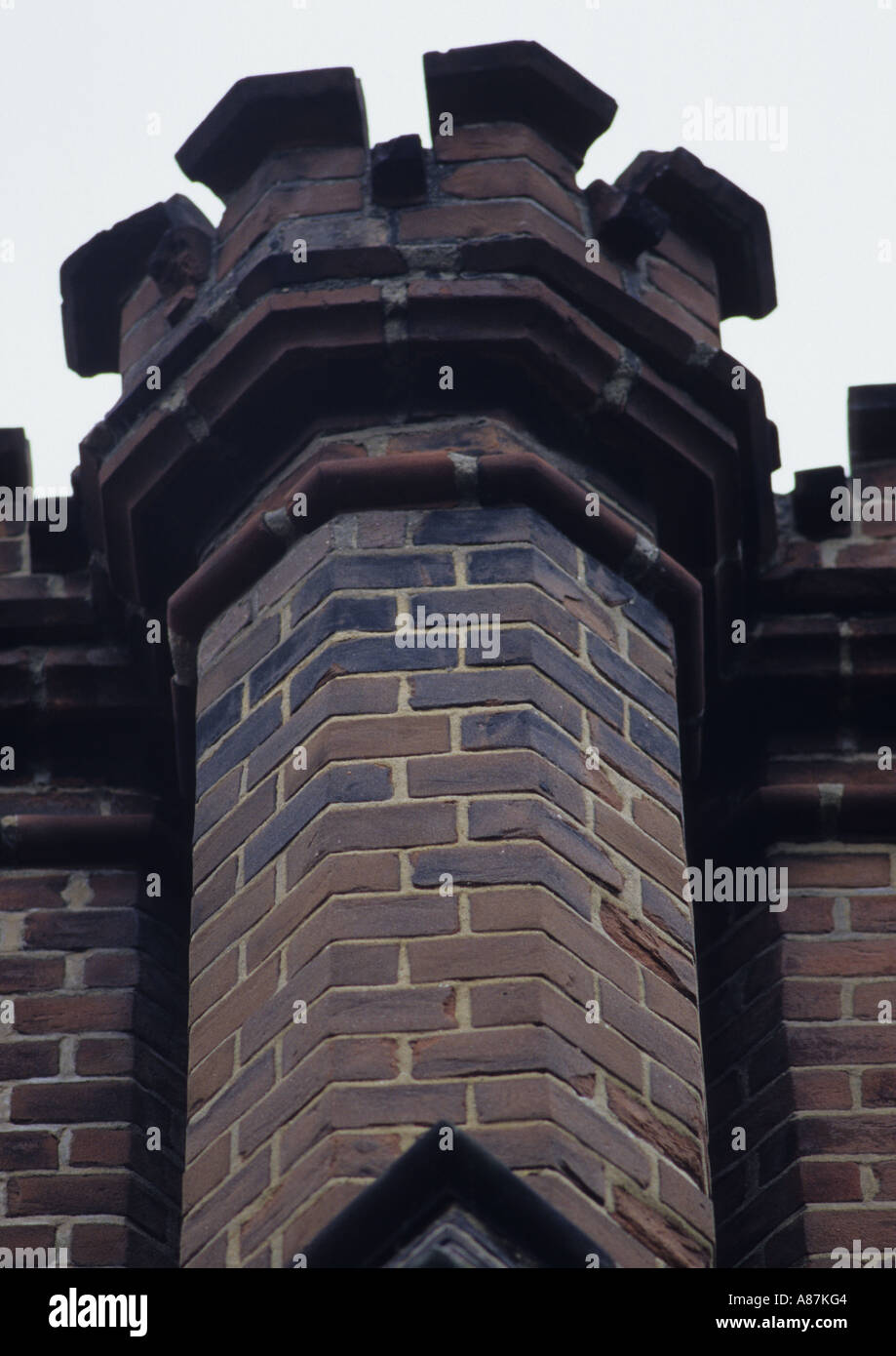 Dekorative Kamin auf Klasse 2 aufgeführten Cottage im Vereinigten Königreich Stockfoto