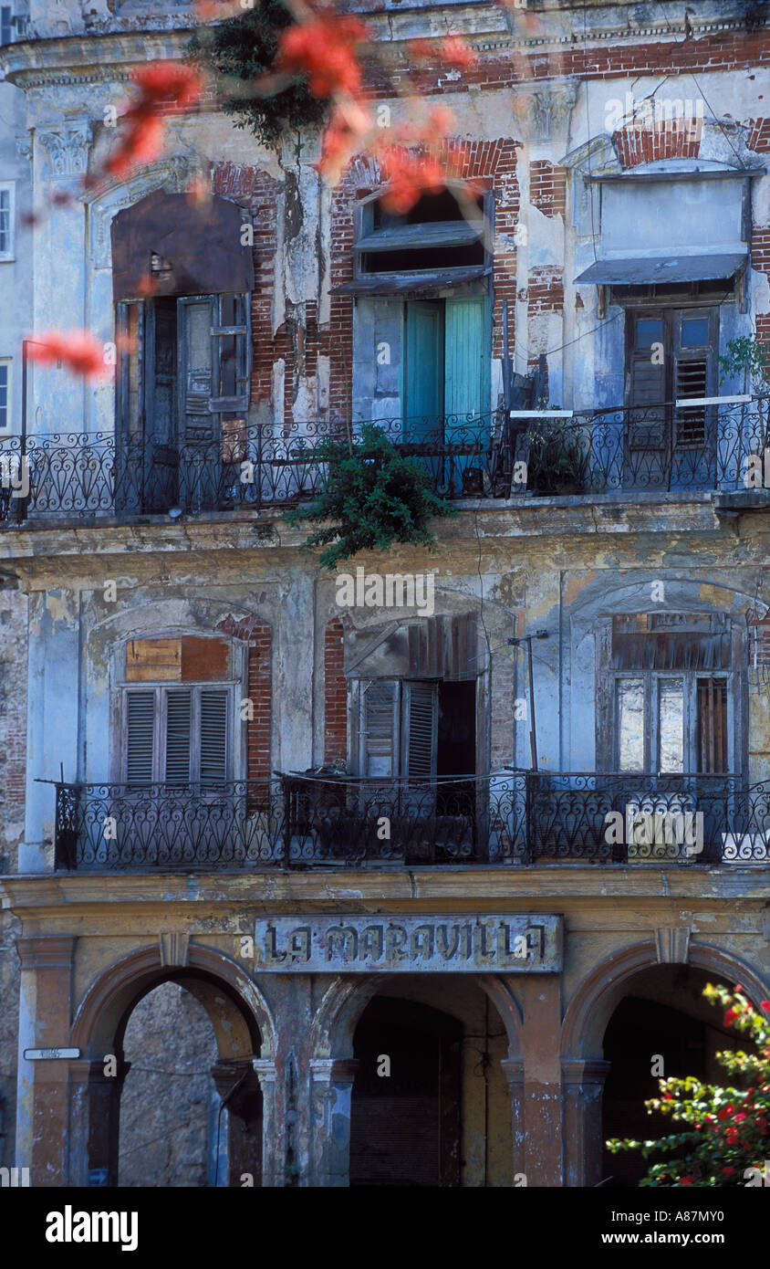 terrassenförmig angelegten Gebäuden Habana Vieja alte Stadt Havanna Kuba Stockfoto
