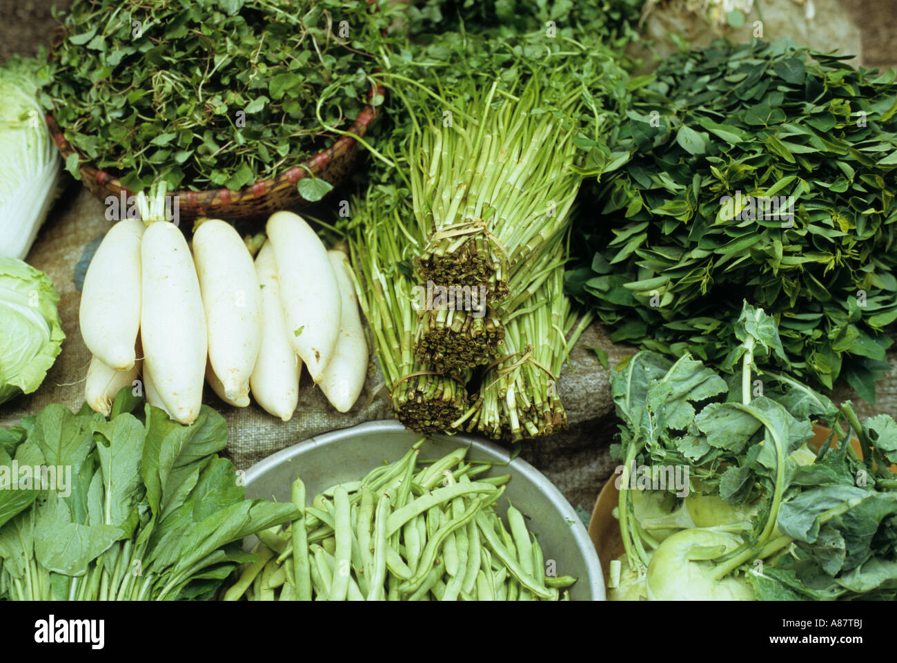 Frisches Gemüse zum Verkauf an den Samstagsmarkt, Sapa, Viet Nam Stockfoto