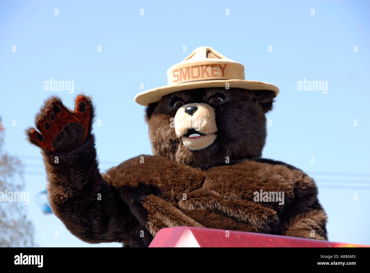Smokey Bear beteiligt sich an einer Parade an der Florida State Fair in Tampa Florida FL Stockfoto