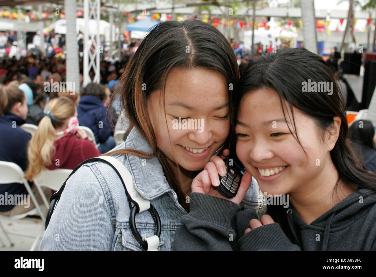 Miami Florida Kendall, Miami Dade College, Schule, Campus, Chinesisches Neujahrsfest, Festivals, Feier, fair, asiatischer Teenager, Teenager, Schüler Stockfoto