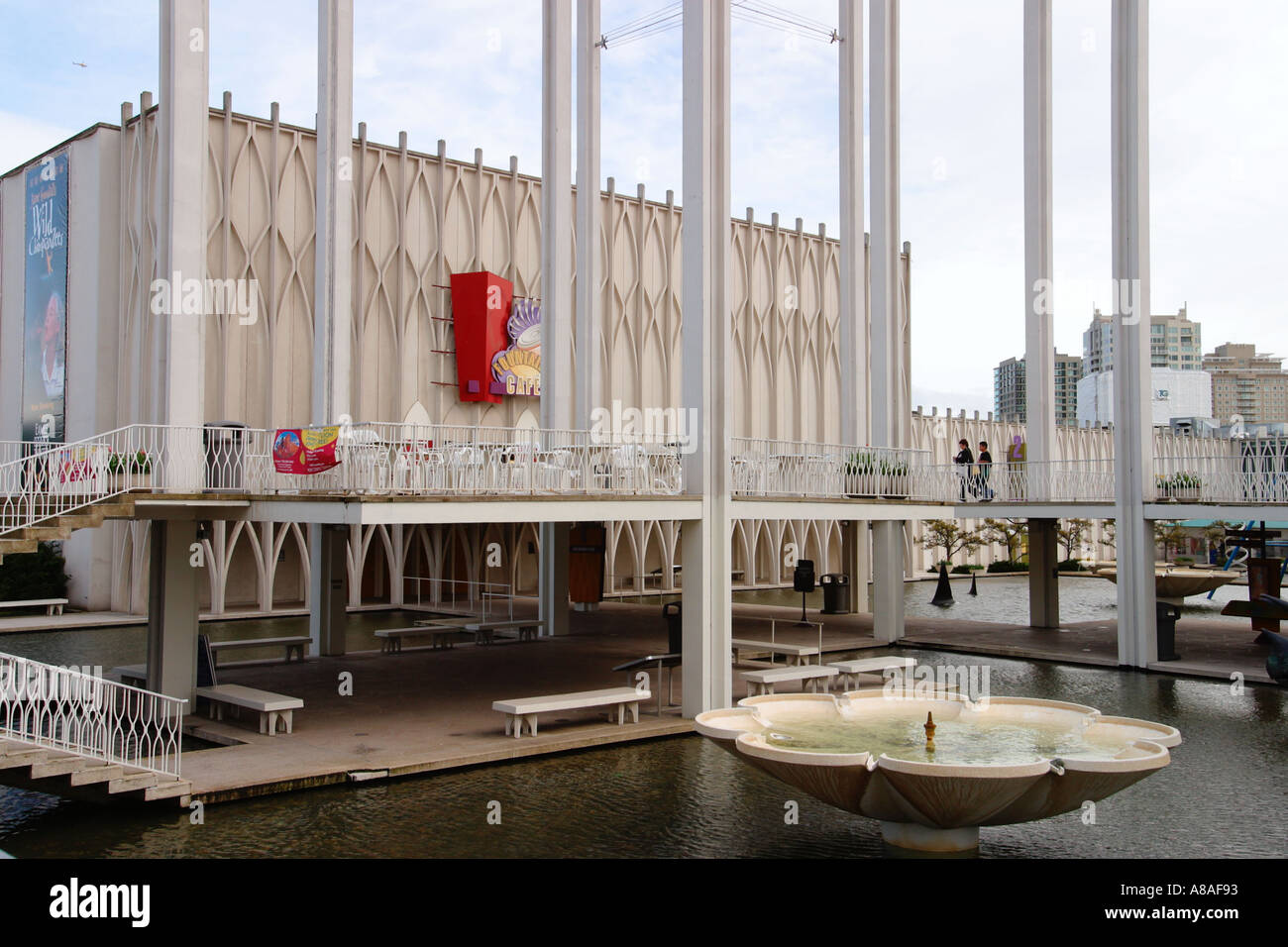 WASHINGTON-Seattle Pacific Science Center in Seattle Center außen Stockfoto