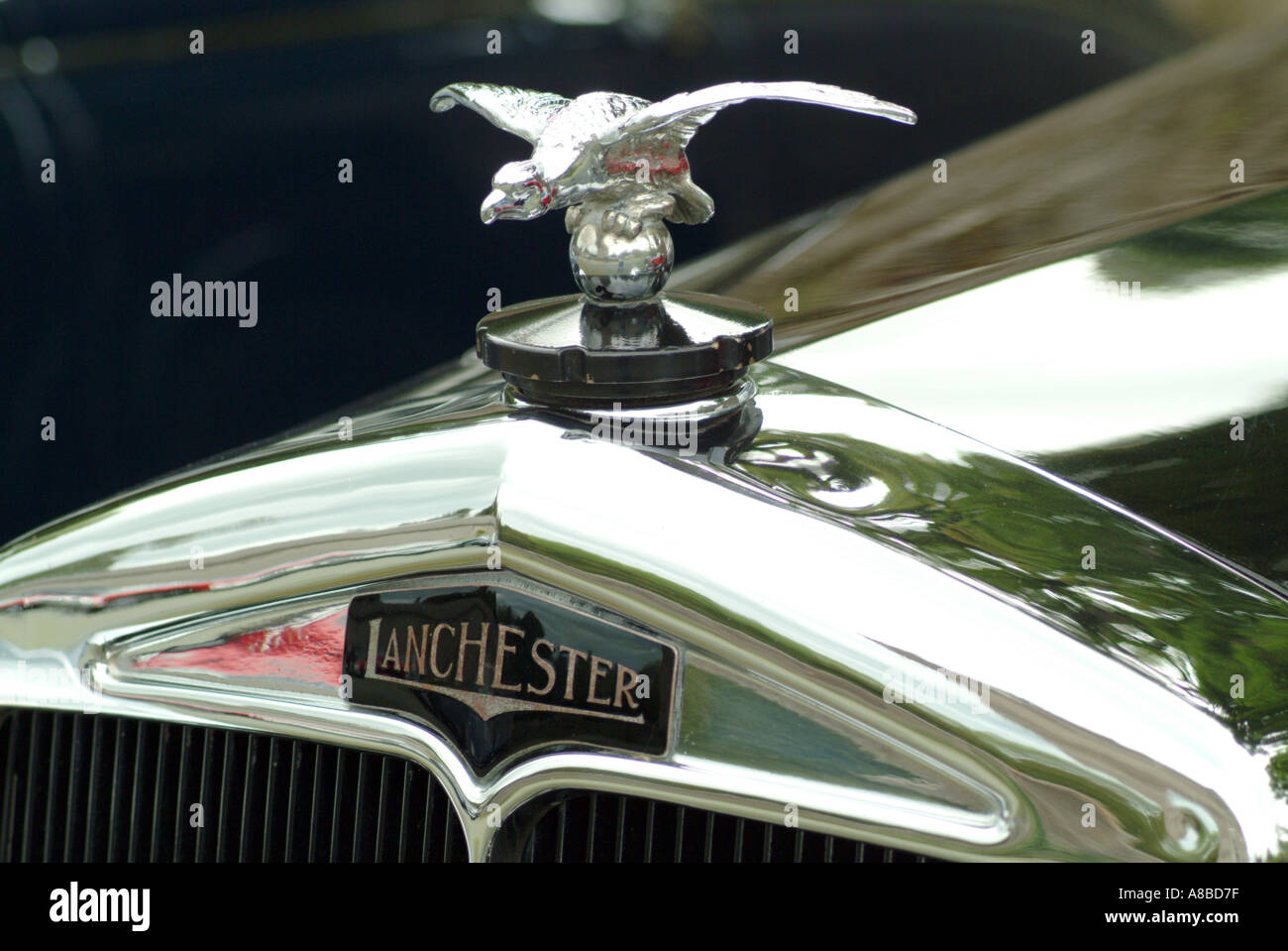 Grill und Abbildung eines Oldtimers Lancaster Stockfoto