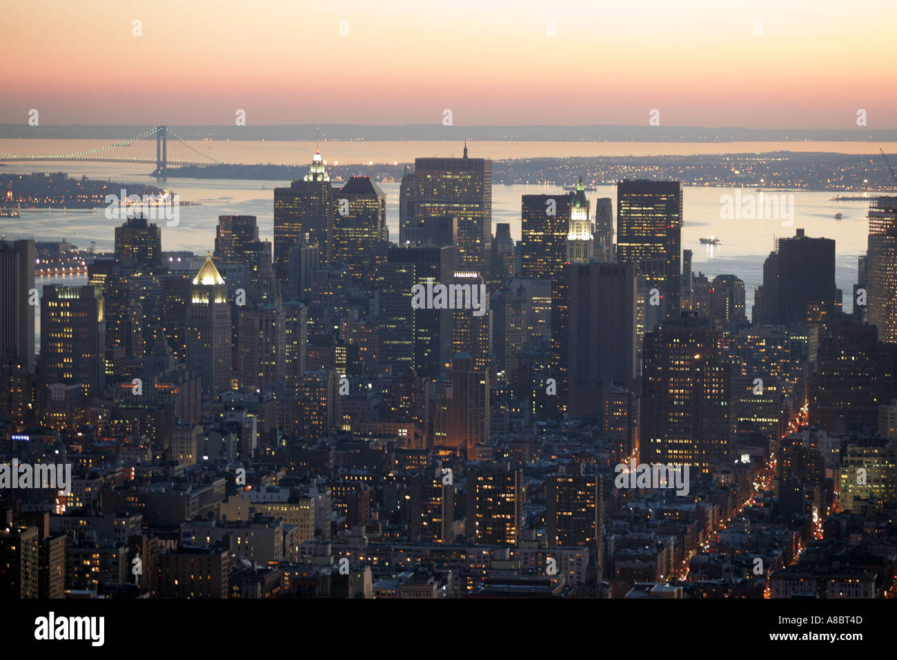 Blick vom Empire State Building von Downtown New York New York Manhattan Manhatan Stockfoto