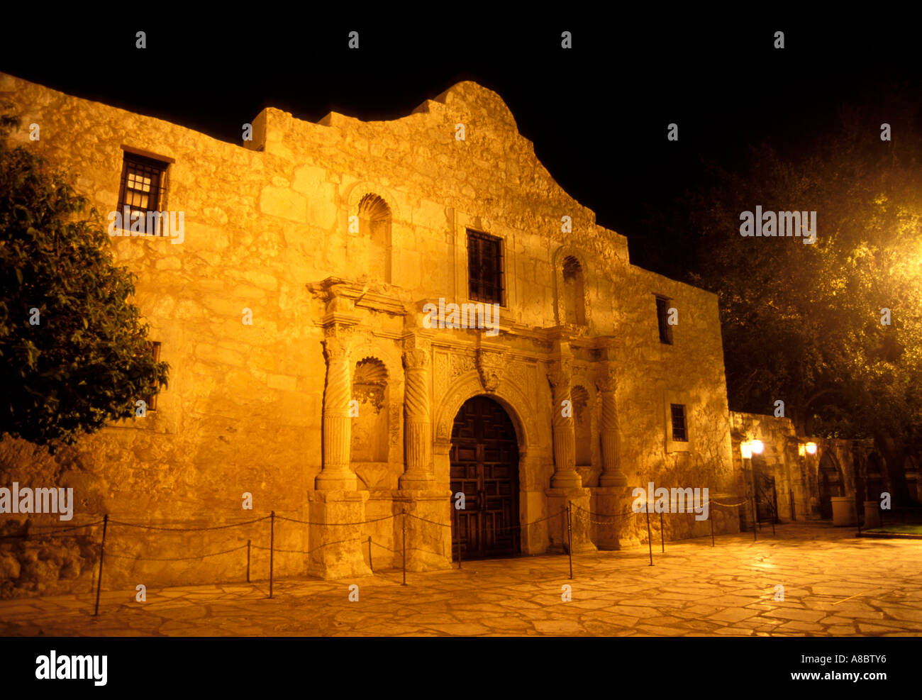 Texas-San Antonio-The Alamo in der Nacht Stockfoto