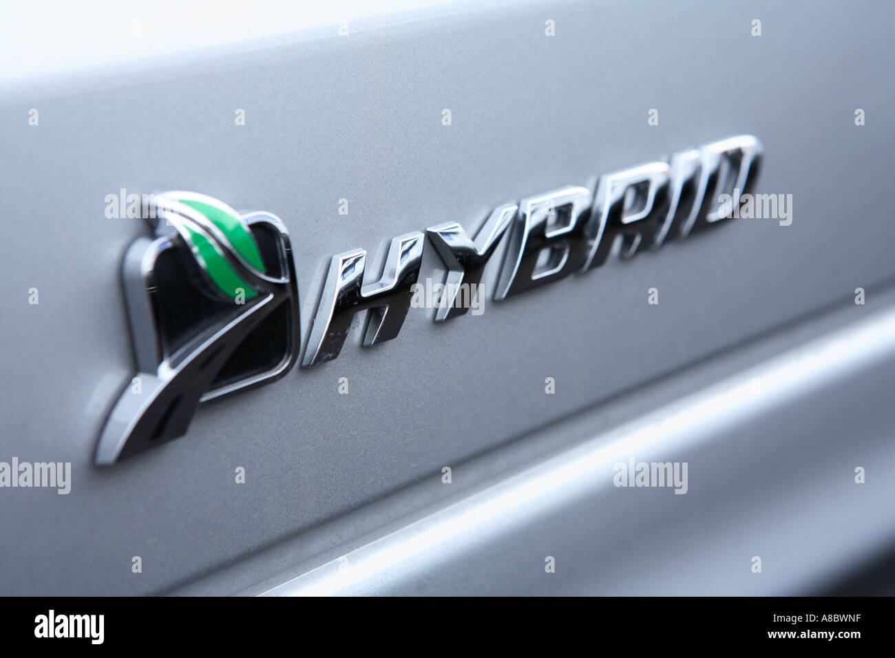 Abzeichen auf einem 2006 Ford Escape Hybrid-SUV Stockfoto