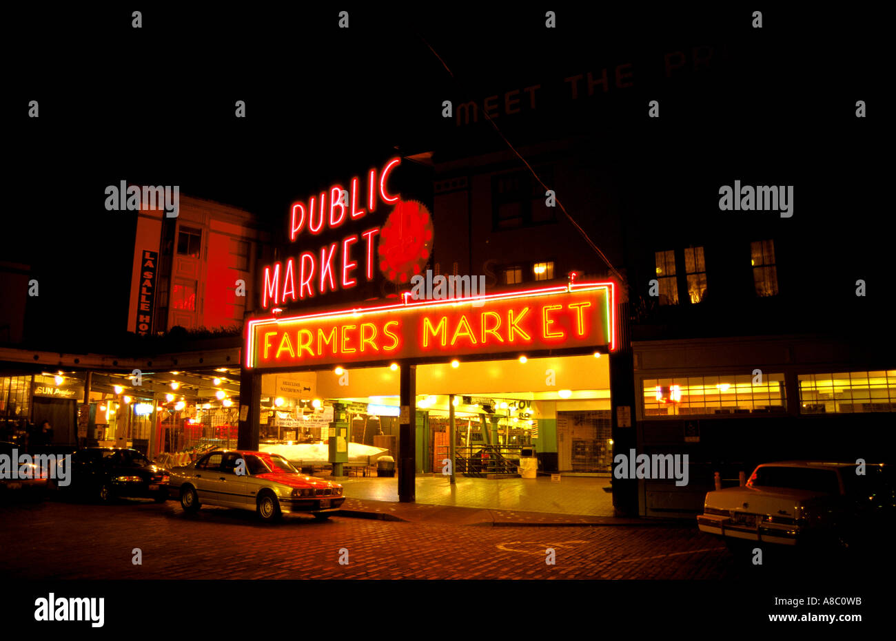 Washington-Seattle Pike Place Market in der Nacht Stockfoto