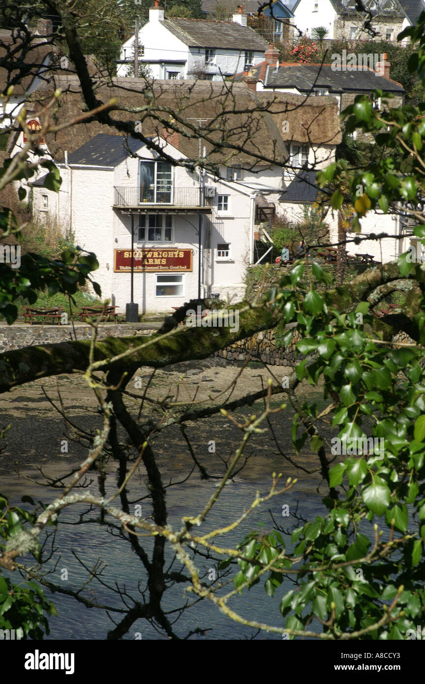 Die Schiffsbauer Arme Helford Cornwall England UK England GB Großbritannien Europa Stockfoto